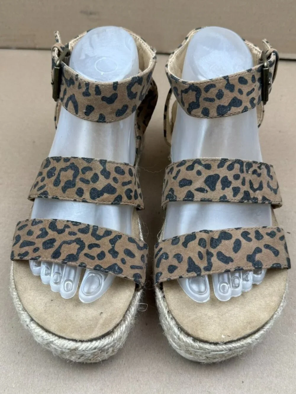 Women Universal Thread Leopard Print Ankle Strap Espadrille Platform Sandal Sz 9